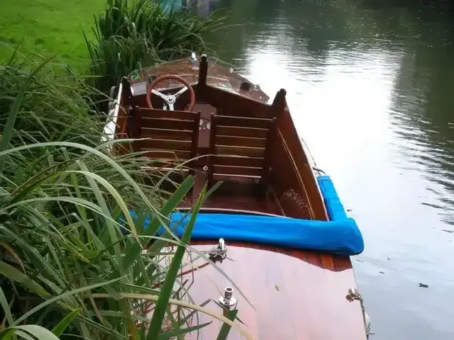 John Andrews of Maidenhead Turtle Deck Slipper Launch