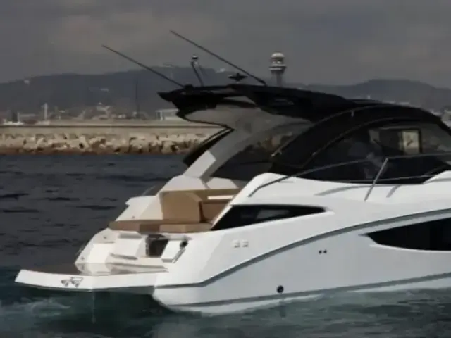 Galeon 335 Hts