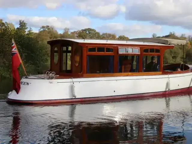 Unknown Edwardian Gentleman's saloon launch