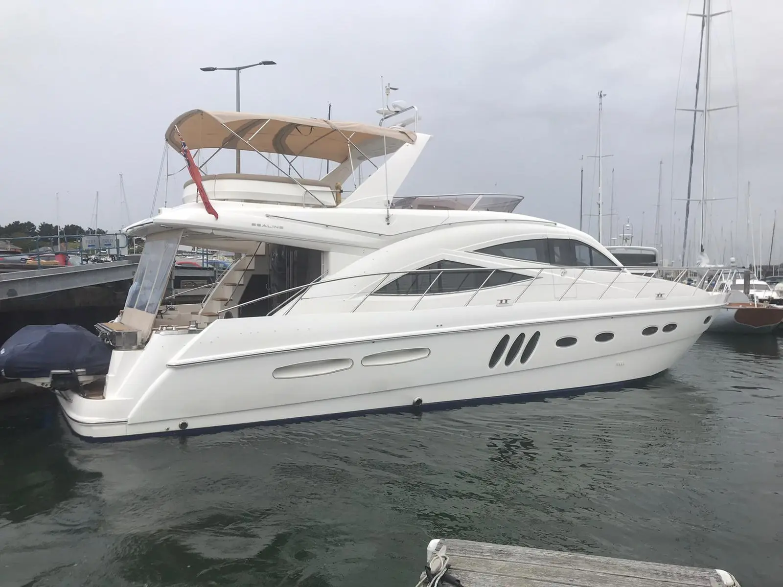 2007 Sealine t60