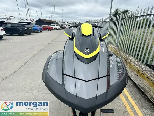 Yamaha FX SVHO Waverunner Jet ski