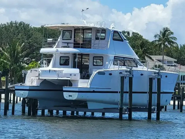 Adventure Pacific Marine Power Cat