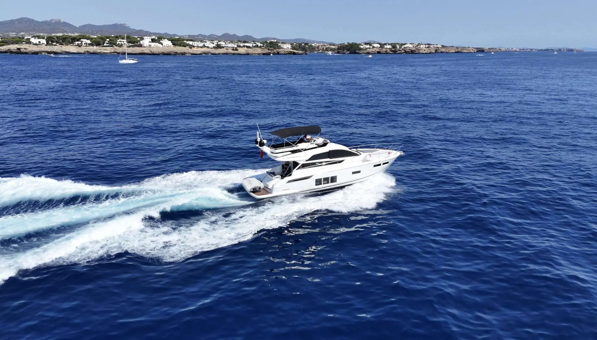 2014 Fairline squadron 48