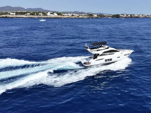 Fairline Squadron 48