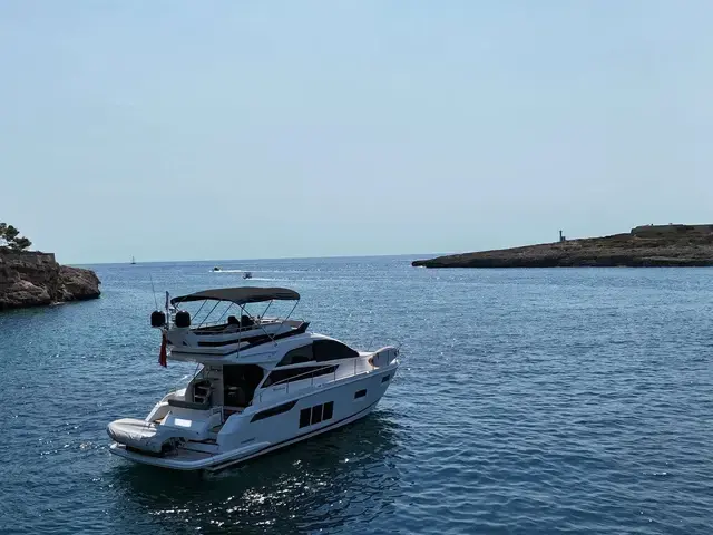 Fairline Squadron 48