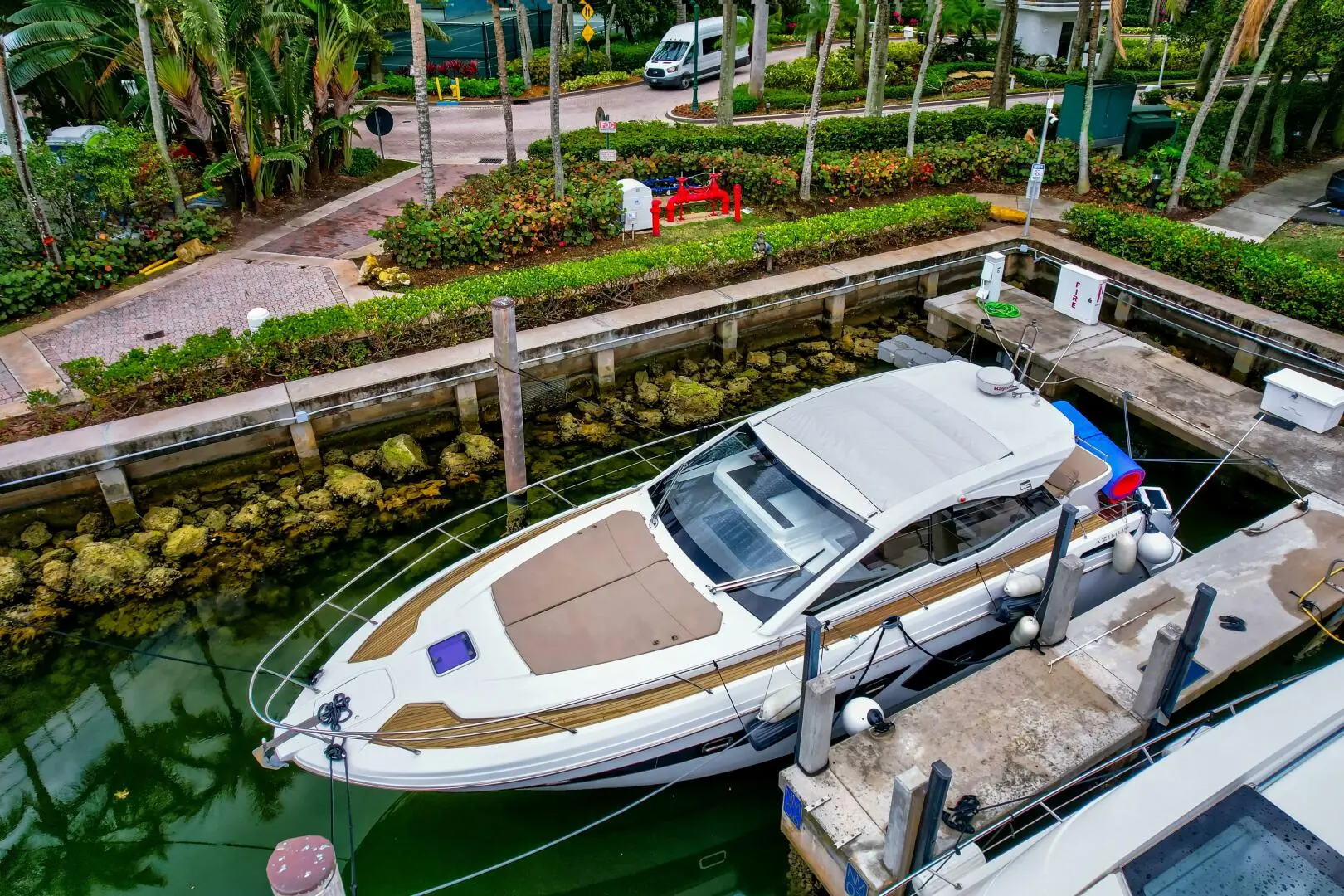 2016 Azimut atlantis