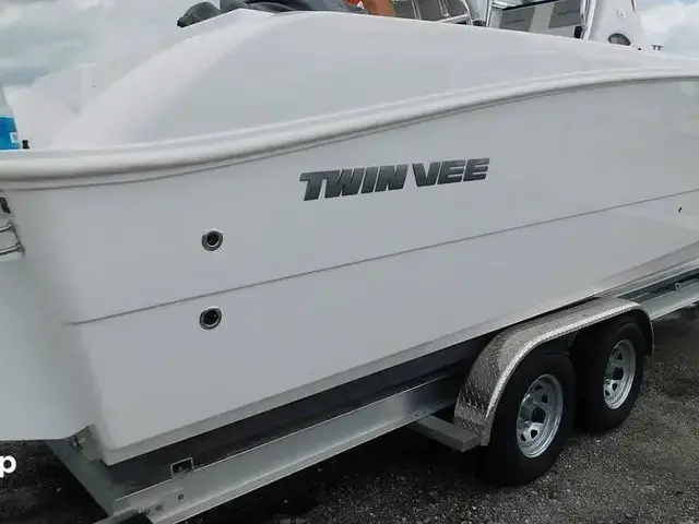 Twin Vee 260 Stx