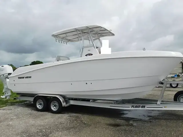 Twin Vee 260 Stx