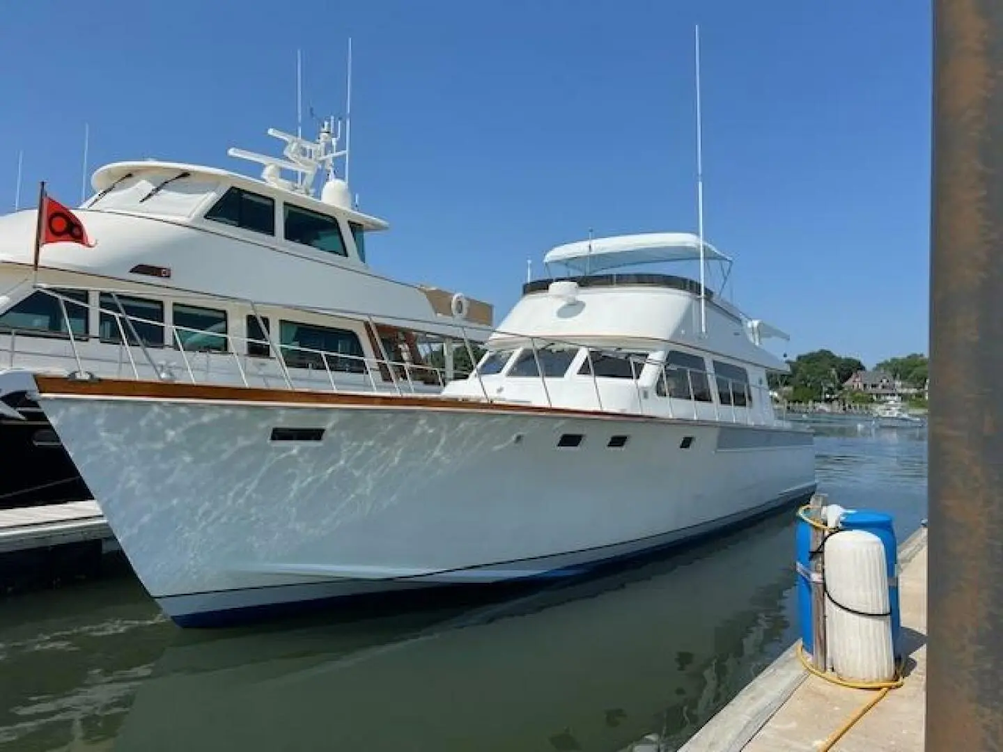 1980 Huckins sport cruiser