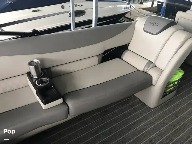 Harris Boats Grand Mariner 250