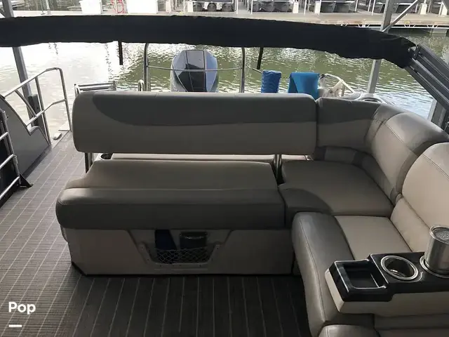 Harris Boats Grand Mariner 250