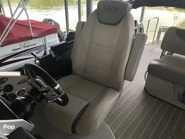 Harris Boats Grand Mariner 250