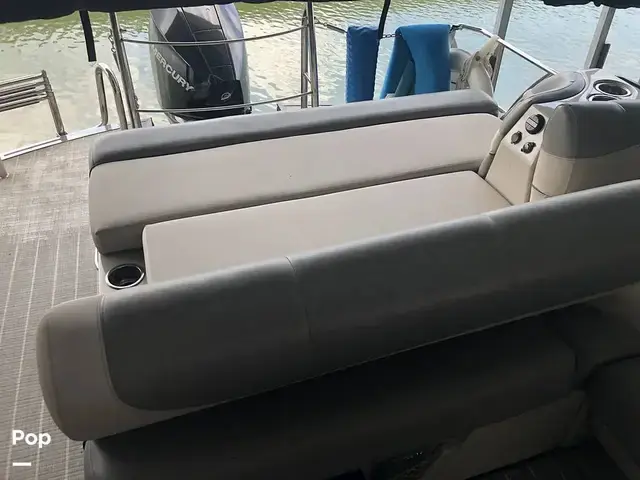 Harris Boats Grand Mariner 250