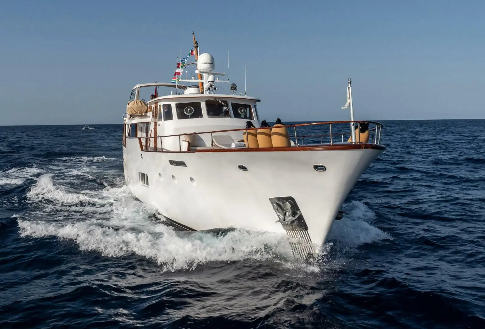 1963 Feadship classic canoe stern