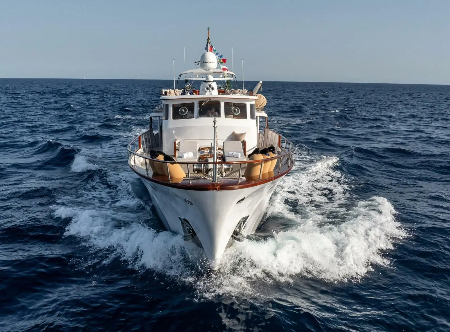 1963 Feadship classic canoe stern