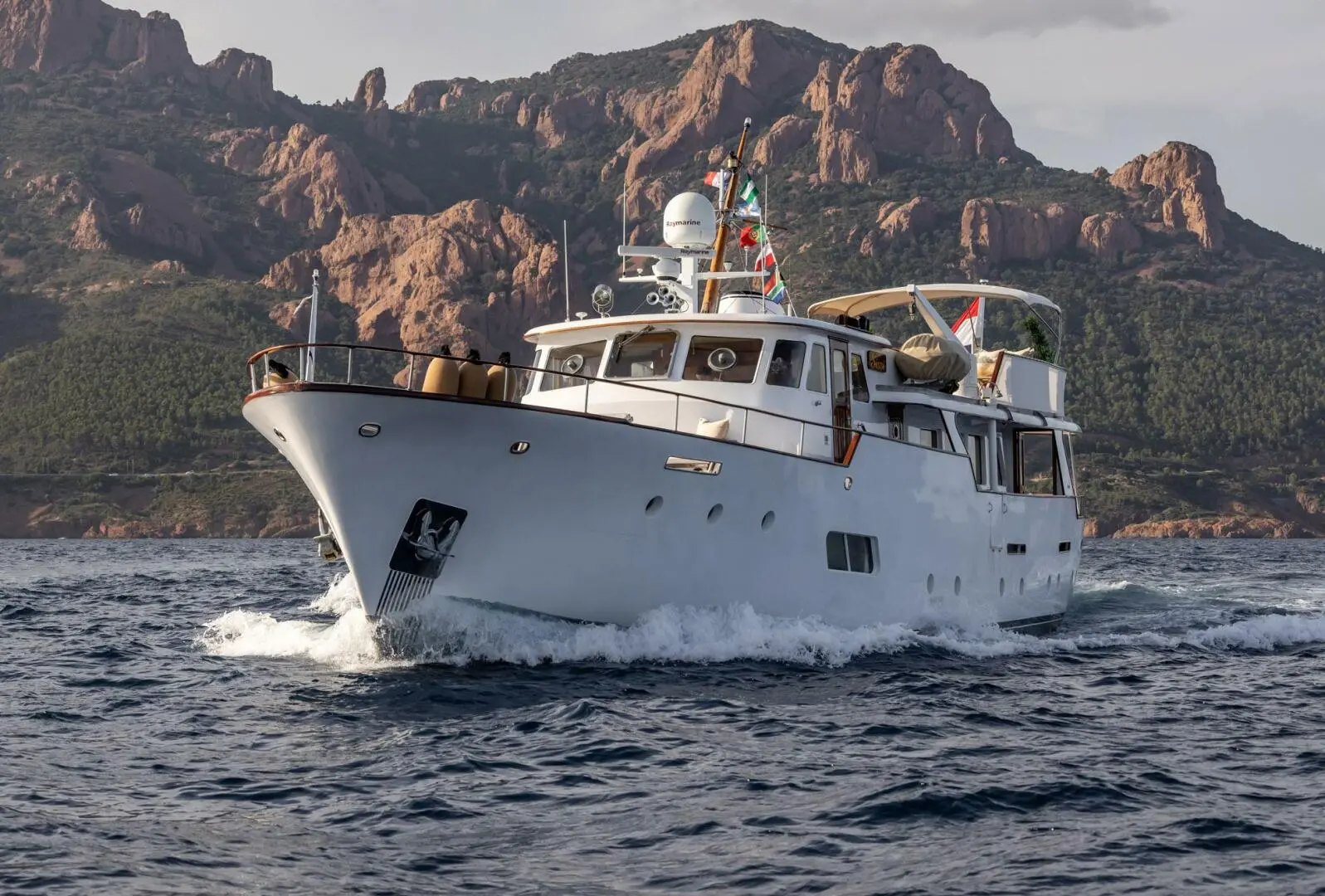 1963 Feadship classic canoe stern