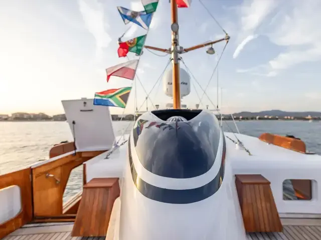 Feadship Classic Canoe Stern