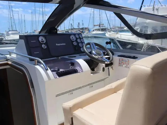 Sealine Sc 35