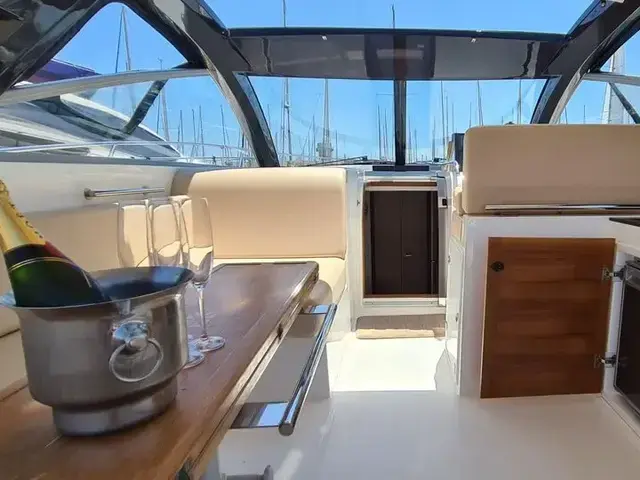 Sealine Sc 35