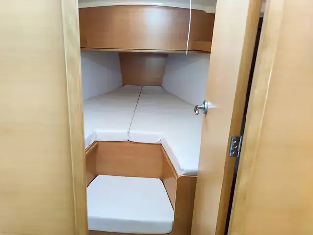 Jeanneau Sun Odyssey 319