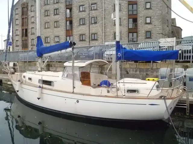 Hallberg Rassy Rasmus 35