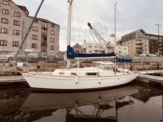 Hallberg-Rassy Rasmus 35