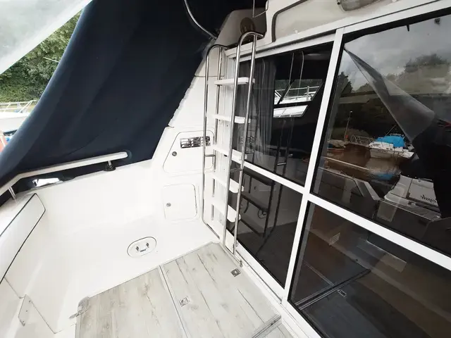 Sealine 305 Statesman