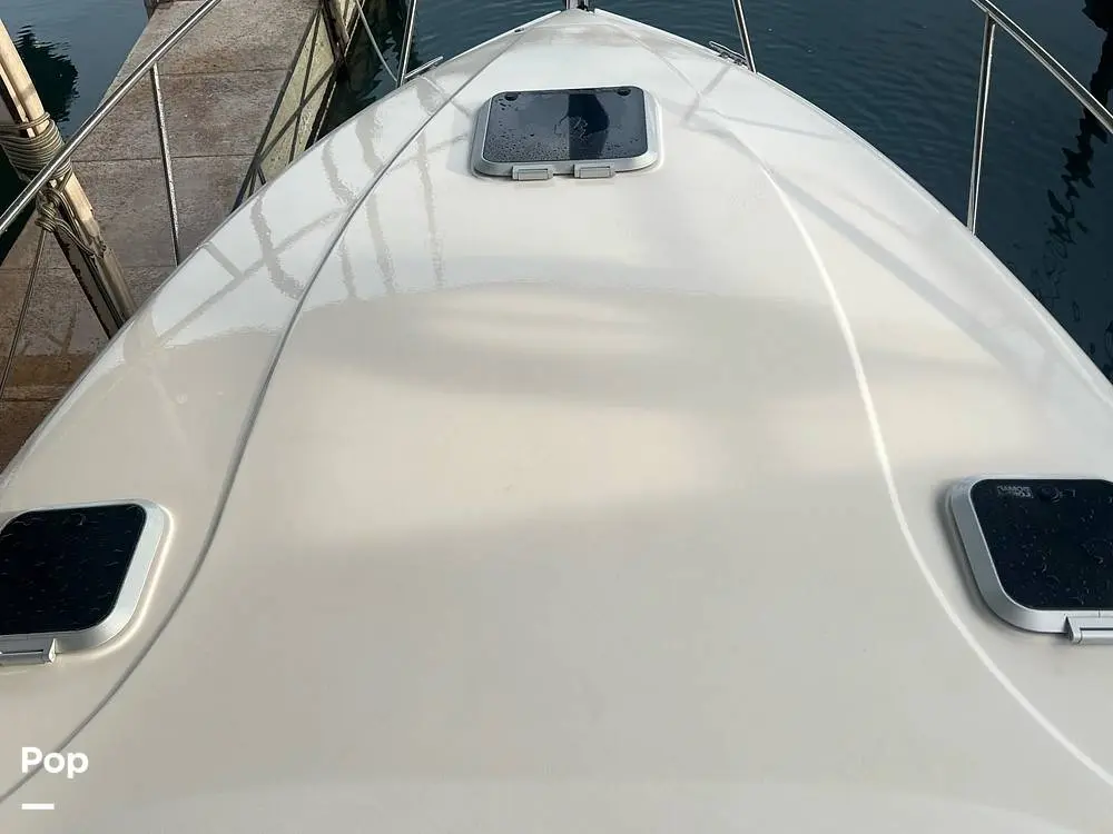 2005 Rinker fiesta vee 300