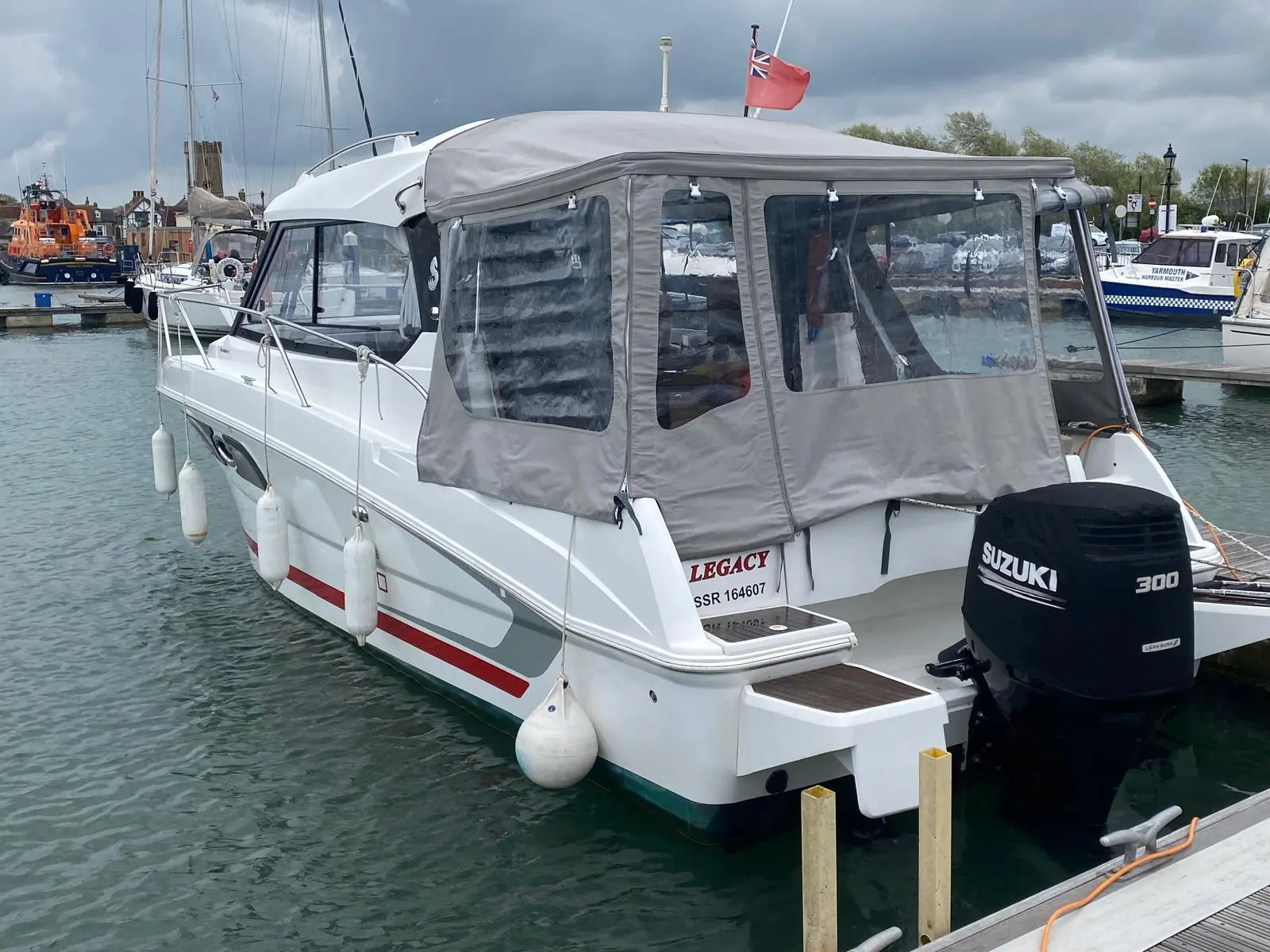 2015 Beneteau antares 8.80 ob