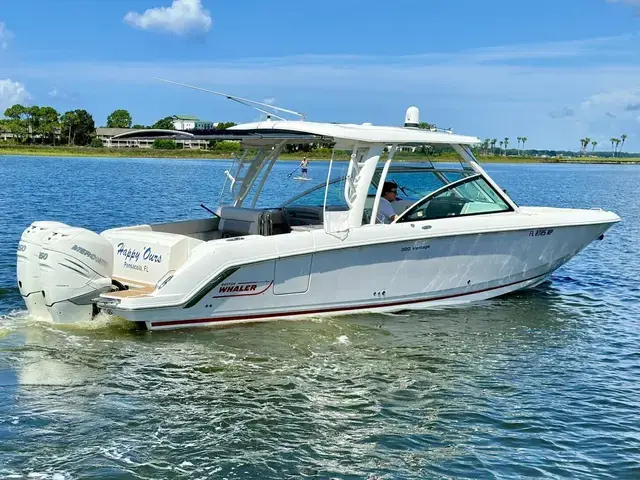 Boston Whaler 320 Vantage