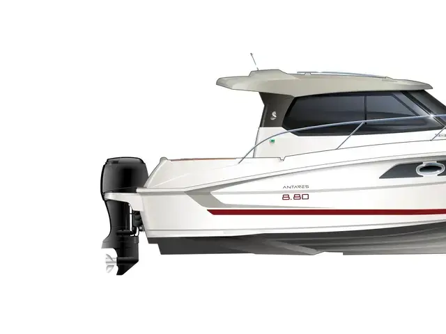 Beneteau Antares 8.80 OB