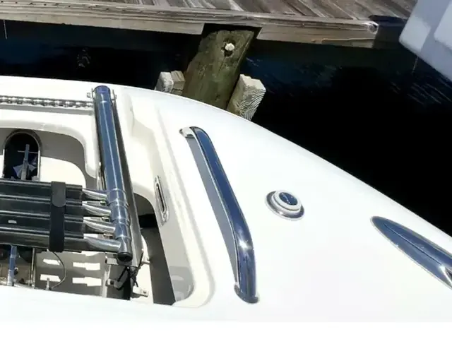 Boston Whaler 320 Vantage