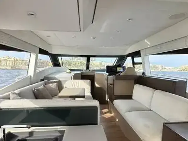 Ferretti Yachts 500