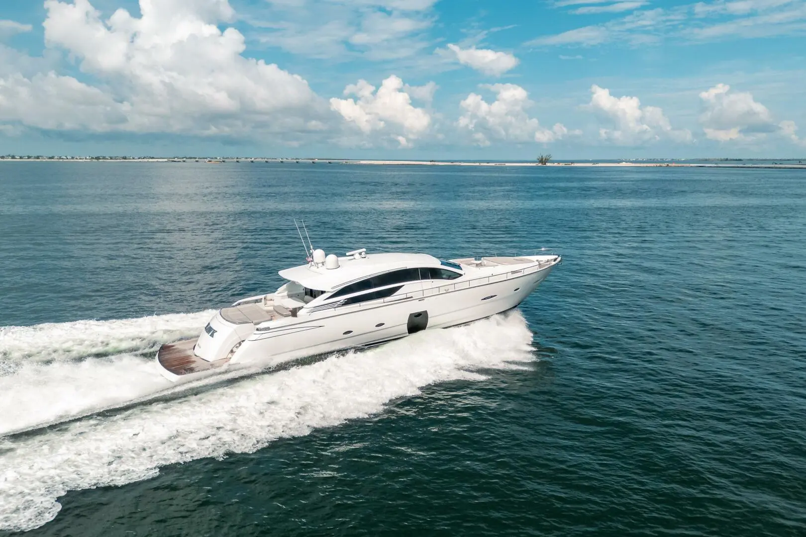 2010 Pershing 80