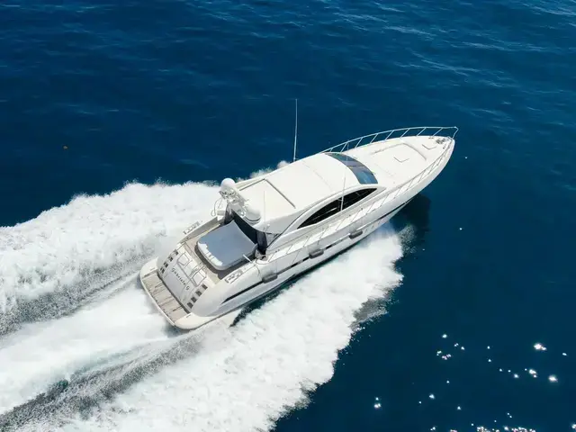 Mangusta 72