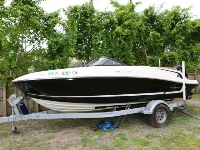 Bayliner VR5 Bowrider