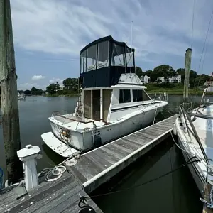 1990 Trojan 32 Sedan Cruiser