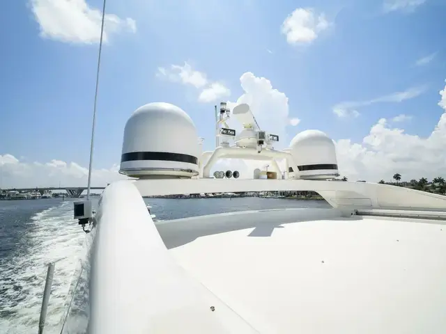 Mangusta 72