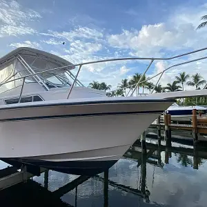 1996 Grady-White Marlin 300