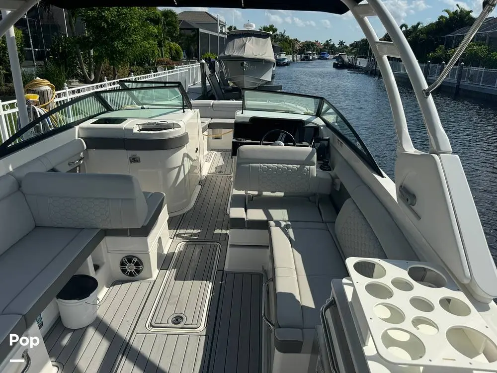 2023 Sea Ray 290 sdx ob