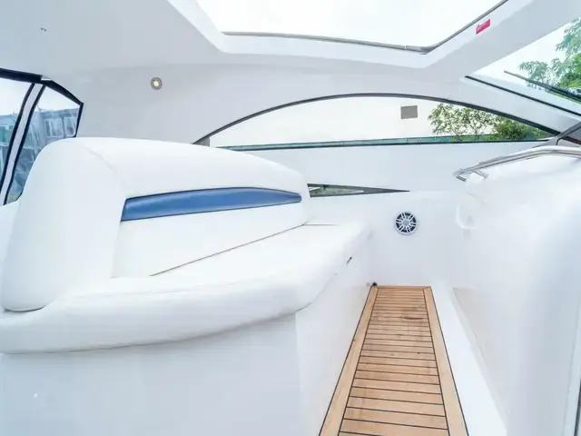 Sunseeker Predator 55