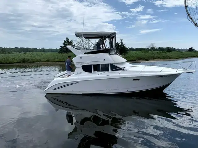 Silverton 312 Sedan Cruiser