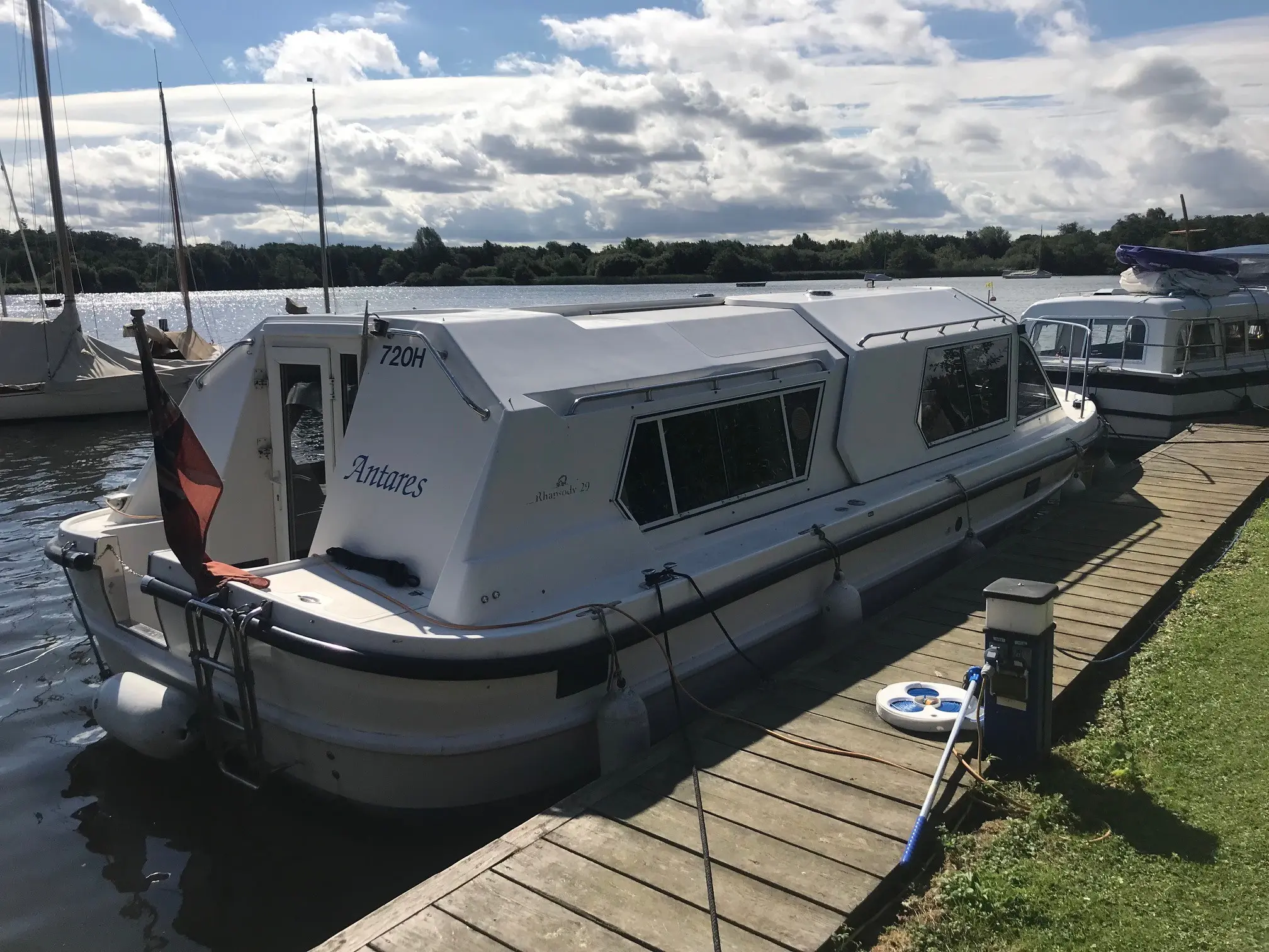 1998 Viking rhapsody 29