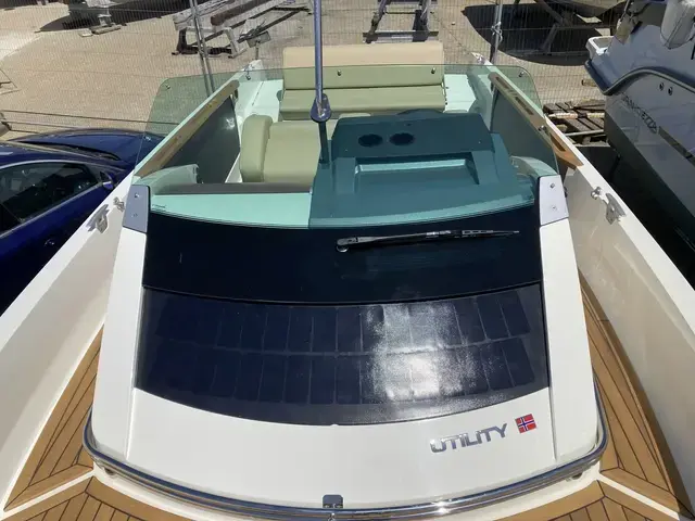 Cormate Utility 27 Supermarine