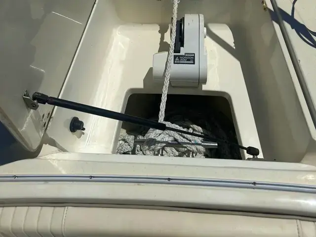 Boston Whaler 26 Outrage