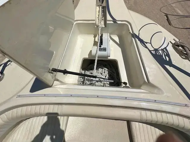 Boston Whaler 26 Outrage