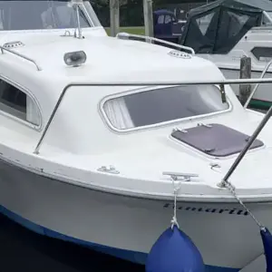 1999 Viking 24