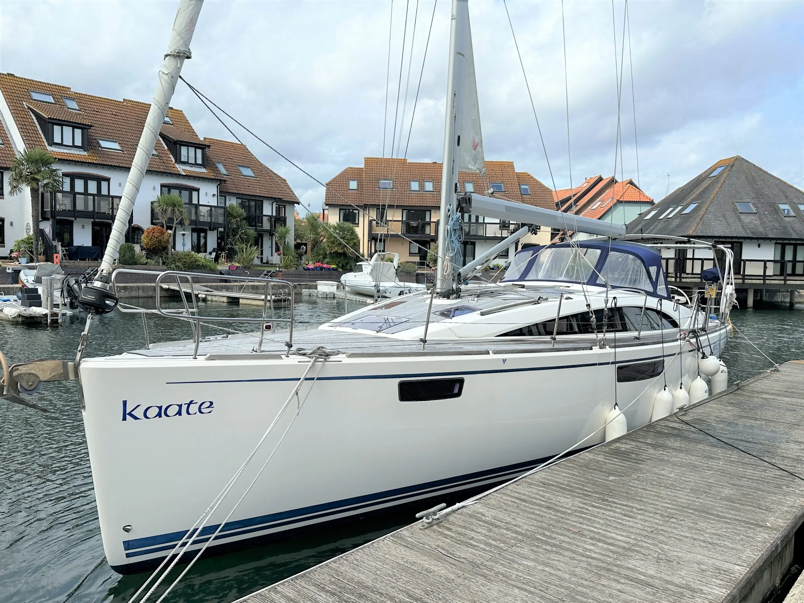 2018 Bavaria vision 42