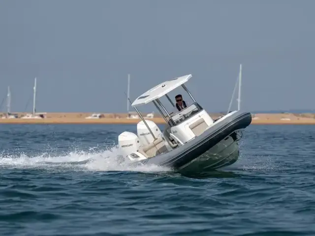 Cobra Nautique 9.2m