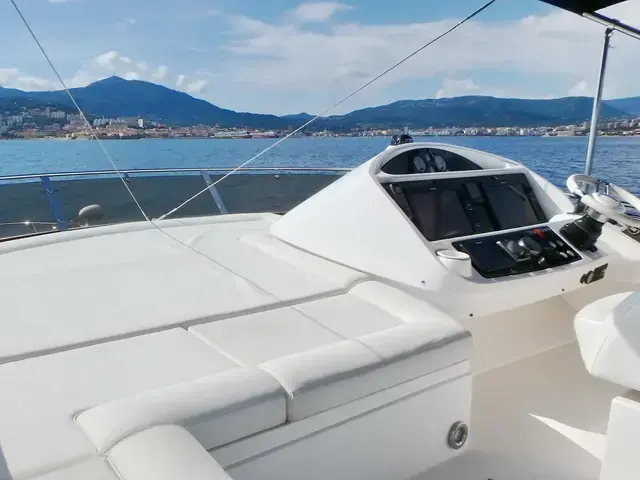 Sunseeker Manhattan 63